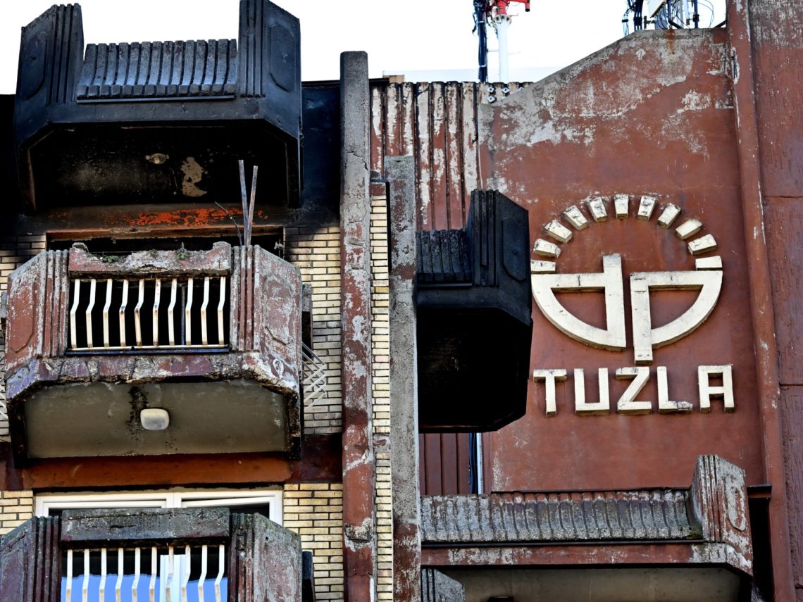 Bosnia retirement home fire kills 11, injures dozens