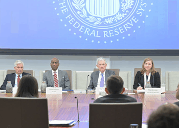 Breitbart Business Digest: The Fed’s Strange New Battle Lines