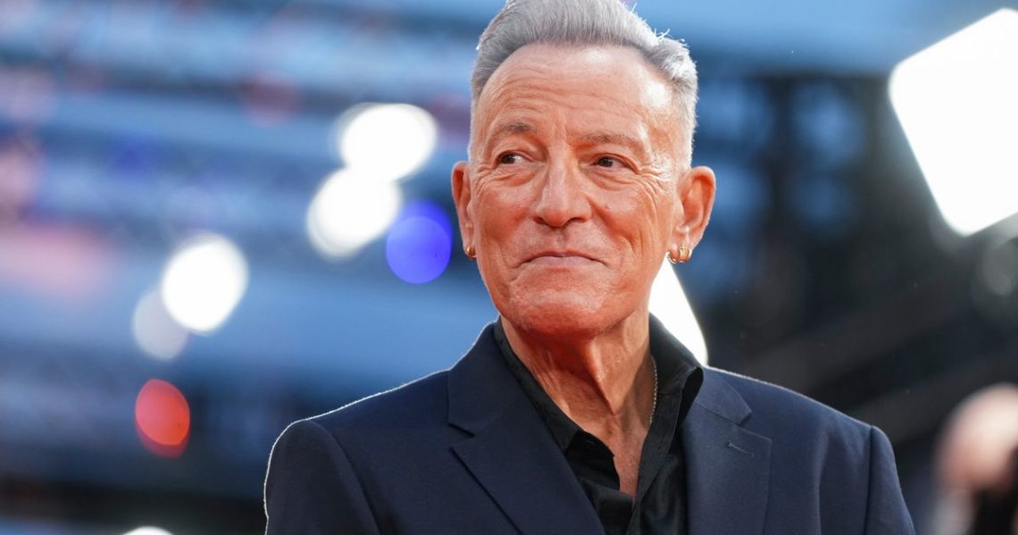 Bruce Springsteen performs at New York Public Library gala