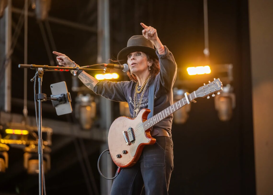 ‘Let’s Just Put a Kibosh on This’: Linda Perry and Nicki Minaj Nearly Recorded Their Own Version of the Viral Mash-Up (Exclusive)