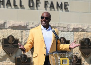 Delgado, Kent, Sheffield and Valenzuela join Hall ballot with Bonds, Clemens, Mattingly and Murphy