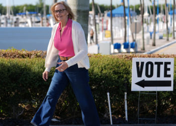 Democrat Leads Miami Mayoral Race Headed to a Runoff