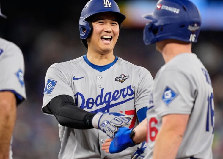 Dodgers manager Dave Roberts says Shohei Ohtani a possibility to start Game 7 of World Series
