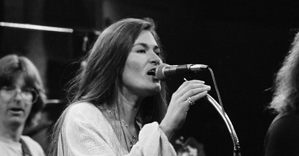 Donna Jean Godchaux-MacKay, Grateful Dead Singer, Dies at 78