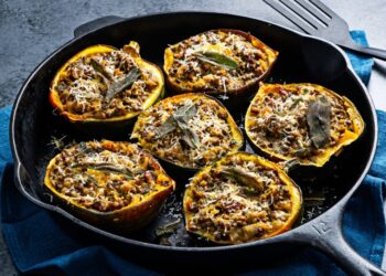 15 vegetarian and vegan Thanksgiving main courses