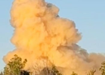 Explosion at Mississippi plant sends large plume of yellow smoke into the air