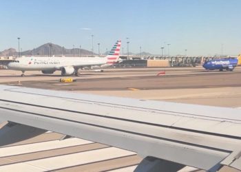 FAA issues ground delay advisory for Phoenix Sky Harbor due to staffing