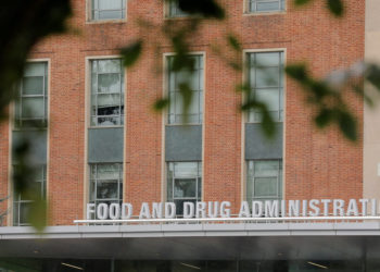 F.D.A. Drug Unit Chief Is Placed on Leave, and Cites a ‘Toxic’ Environment