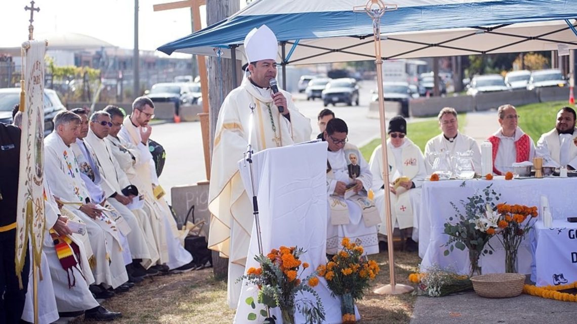 Faith leaders blocked by ICE from delivering Communion to immigrants speak out