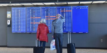 Are Flights Still Being Disrupted Now That the Shutdown Is Over? What Travelers Should Know