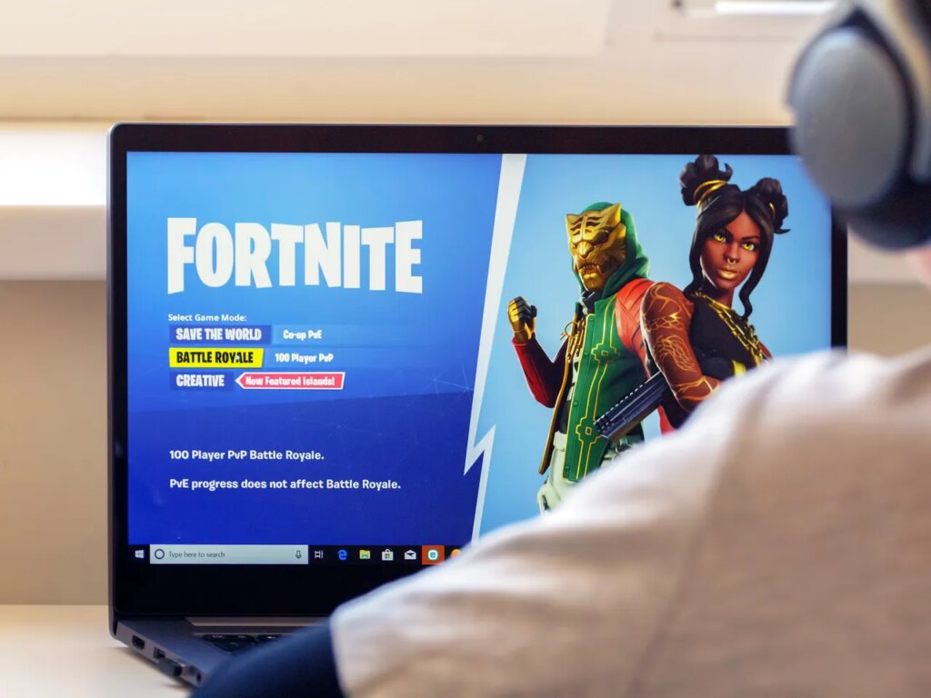 Activists Are Using ‘Fortnite’ to Fight Back Against ICE