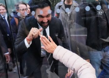 From the subway to social media, NYC mayoral candidates make their closing arguments to voters