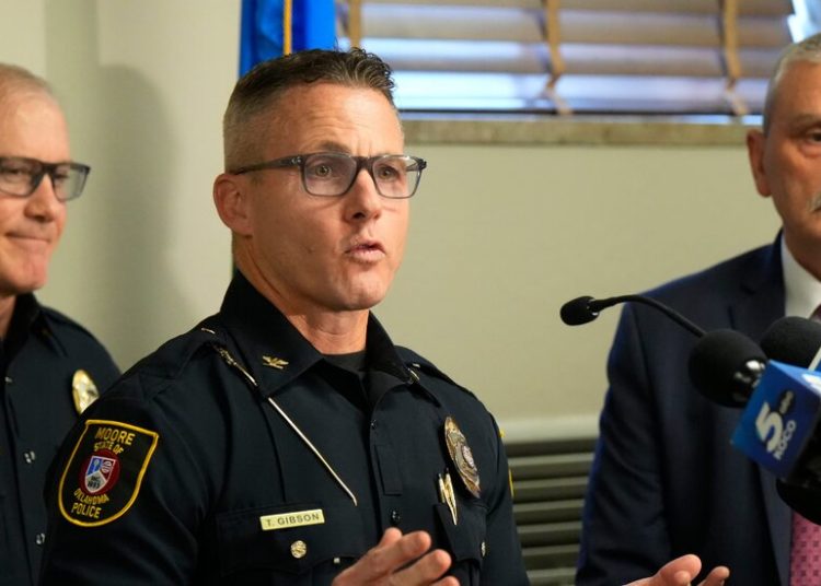 Fugitive Who Faked Abduction Is Found 13 Years Later, Enrolled in N.Y. College