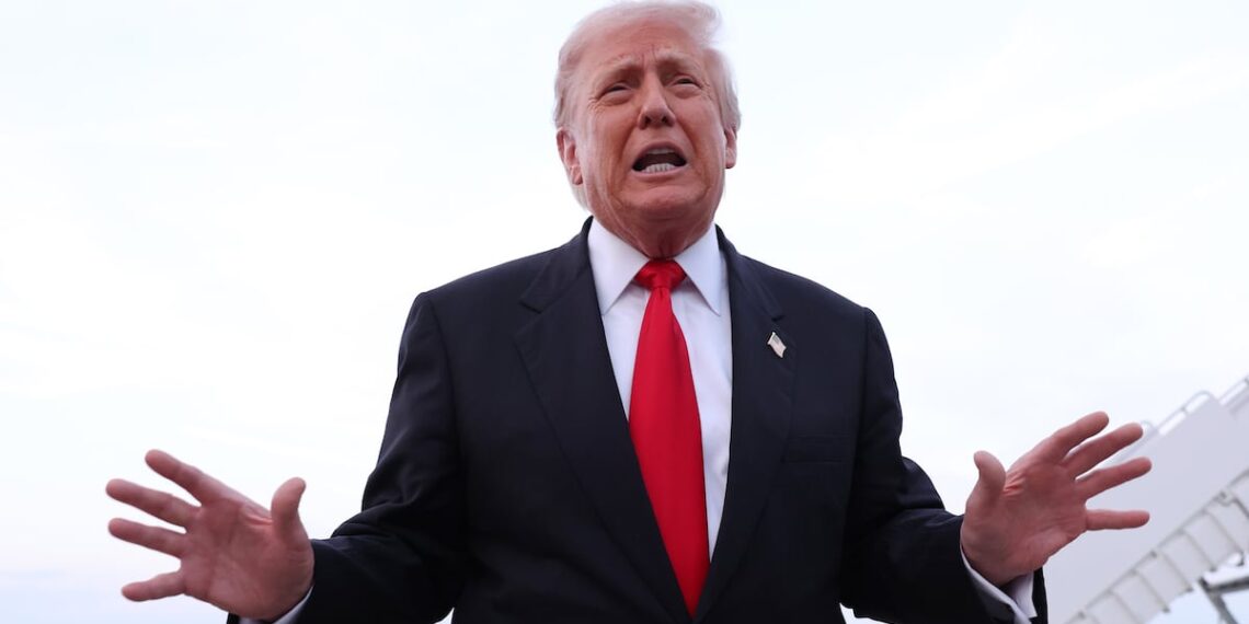 DOJ in Crisis as Applicants Flunk the ‘Favorite Trump Policy’ Test