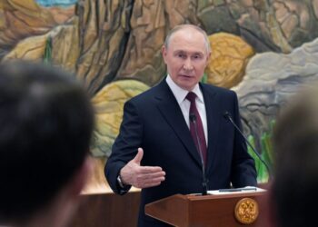 Putin open to new U.S. peace proposal, ready for envoy next week