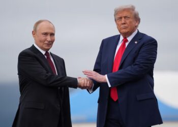 RFK Jr. Exposes Trump’s Trolling of Putin Over Russian Leader’s Height
