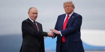 RFK Jr. Exposes Trump’s Trolling of Putin Over Russian Leader’s Height