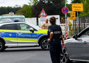 Germany news: Police investigate swastika vandalism