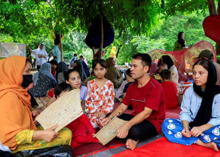 Germany offers vulnerable Afghans cash to cease immigration efforts