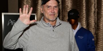 Norm Macdonald Only Met Richard Pryor Once, And It Was Appropriately Hilarious