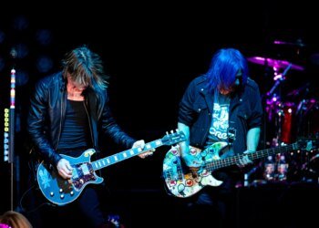 Goo Goo Dolls Performing ‘Iris’ on Tiny Desk Took Me All the Way Back to Eighth Grade