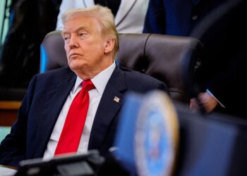 With Latest Epstein Emails, Democrats Dropped a Perfectly Timed Political Bomb