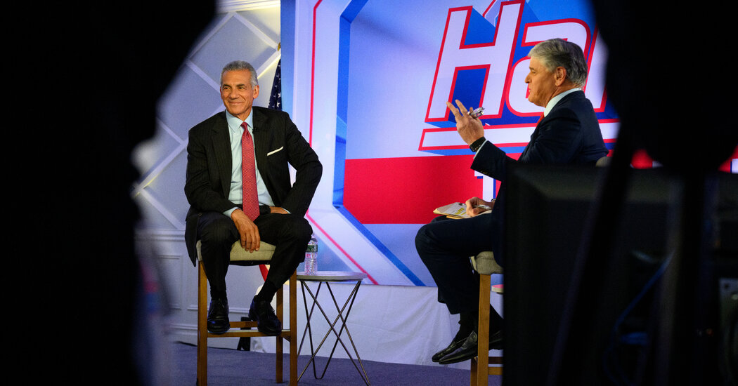 Governor’s Race Draws Obama and Hannity but Not Trump in Final Days