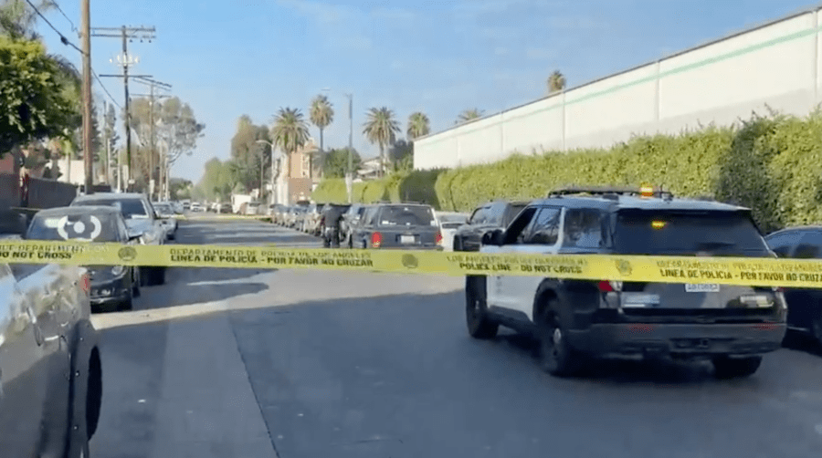 Gunfire erupts at Indoor Valley Swap Meet in Panorama City; at least 1 person shot