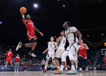 No. 12 Gonzaga overwhelms the Terps in Las Vegas