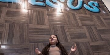 Child preachers help evangelicals surge in Catholic Brazil