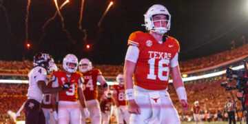 College football winners and losers: Texas makes its case for a playoff berth