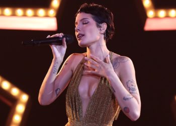 Halsey Took the Stage in Boston Hours After Hospitalization for ‘Minor Medical Emergency’