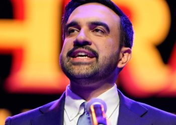 Hiltzik: How bad is Trump’s economy? Election results say it’s very bad, and getting worse