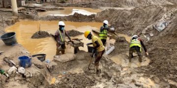 How Ghana’s gold rush threatens to fuel illicit trade