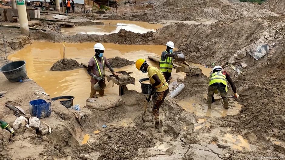 How Ghana’s gold rush threatens to fuel illicit trade
