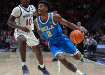 How UCLA’s Mick Cronin lured Donovan Dent in pursuit of a banner season