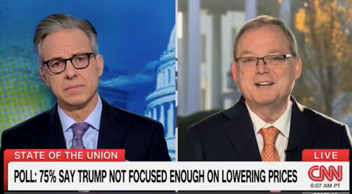 Trump’s Economic Goon Awkwardly Grins as He’s Confronted on ‘Soothing’ Polls