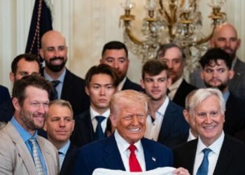 Immigration Rights Activists Ask Los Angeles Dodgers to Decline White House Visit over ICE Raids