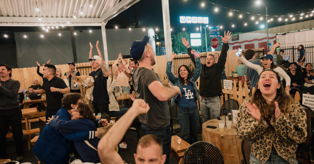 In a Dark Year, Los Angeles Basks in the Dodgers’ Glow