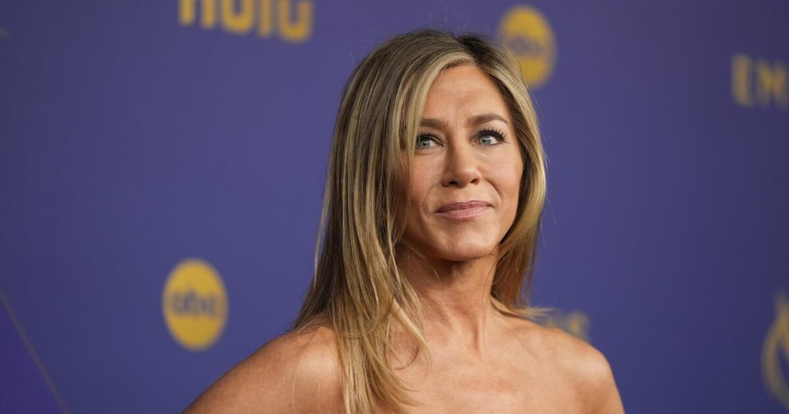 Jennifer Aniston and ‘hypno-coach’ Jim Curtis finally make romance Instagram official