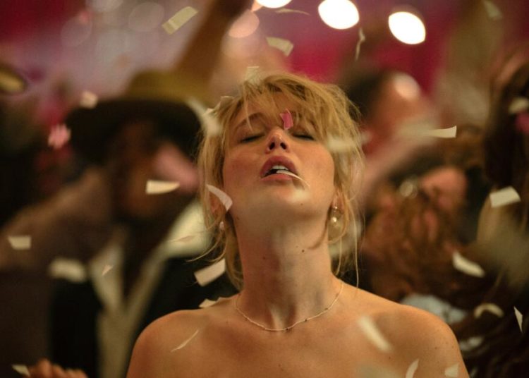 Jennifer Lawrence gives everything to the wild, brutal ‘Die My Love’ but gets left dangling