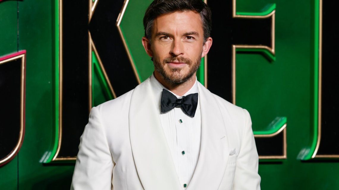 Jonathan Bailey named People magazine’s 2025 Sexiest Man Alive