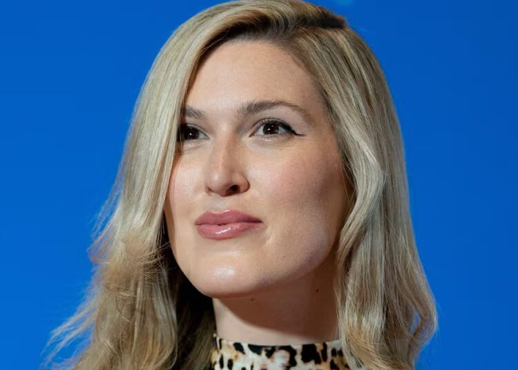 RFK Jr.’s Digital Lover Tried to Bury His Dead Bear Story