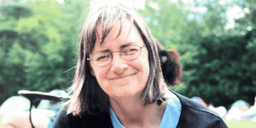 Evelyn Small, who helped Katharine Graham write her memoir, dies at 77