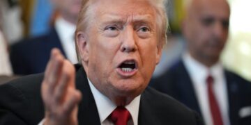 Trump Formally Demands Another Country Pardon His Buddy