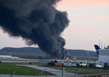 Kentucky: At least three dead after UPS cargo plane crashes