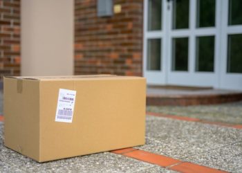 Kentucky woman finds human body parts in package shipped to her home