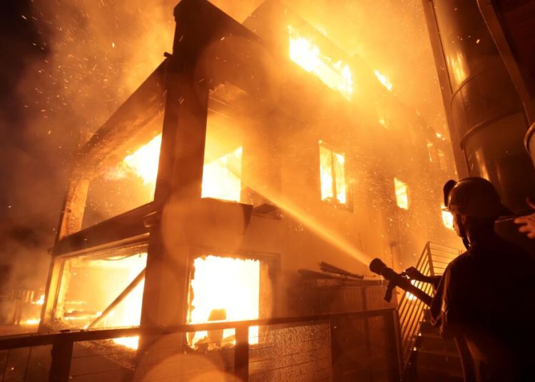 LAPD report says confusion, miscommunication hampered Palisades fire response