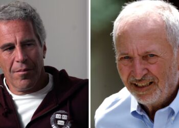 Slutty Harvard Professor Humiliated as He Explains Epstein Scandal to Class