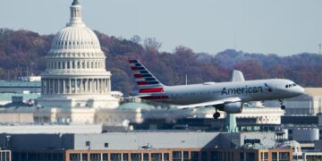 Thanksgiving Travel Chaos as Airbus Issues Warning for 6,000 Planes